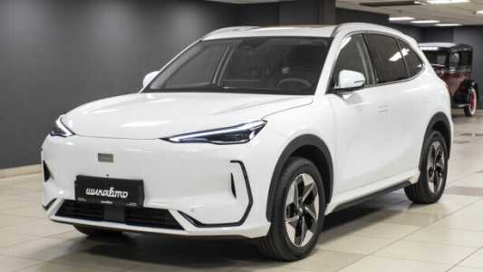 Geely EX5 , 2025, пробег 3348 км