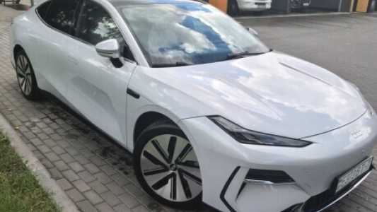 Geely Galaxy E8 , 2023, пробег 20000 км
