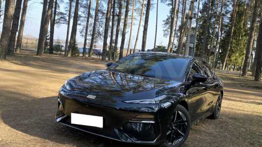 Geely Galaxy E8 I