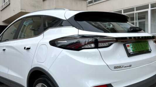 Geely Geometry C , 2022, пробег 23000 км