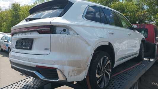 Geely Monjaro I