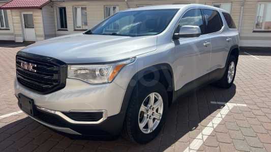 GMC Acadia II