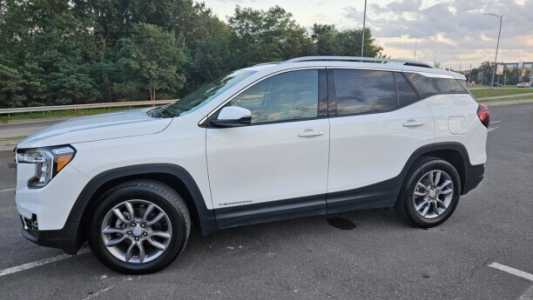 GMC Terrain II Рестайлинг, 2022, пробег 61000 км GMC Terrain II Рестайлинг, 2022, пробег 61000 км