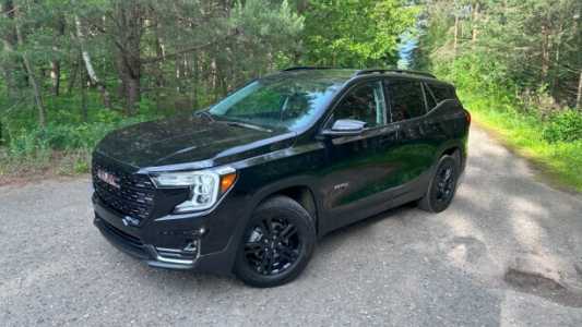 GMC Terrain II Рестайлинг, 2023, пробег 68000 км GMC Terrain II Рестайлинг, 2023, пробег 68000 км