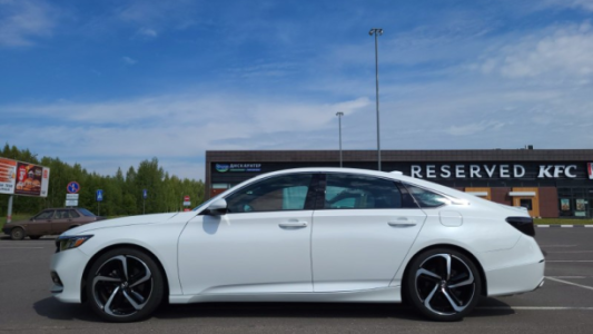 Honda Accord X, 2018, пробег 117000 км