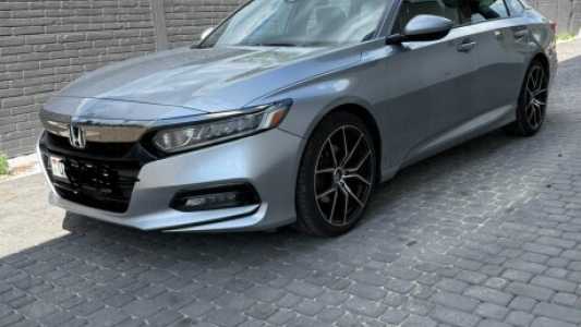 Honda Accord X, 2018, пробег 194000 км