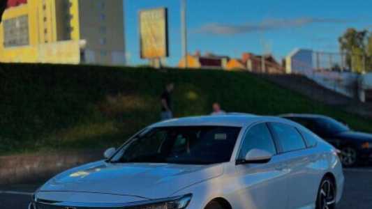 Honda Accord X, 2019, пробег 105000 км