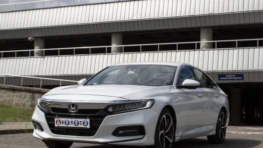 Honda Accord X