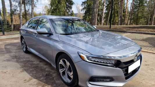 Honda Accord X