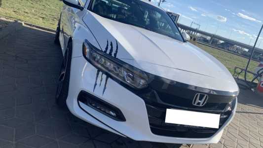 Honda Accord X