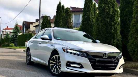 Honda Accord X Рестайлинг, 2020, пробег 62764 км Honda Accord X Рестайлинг, 2020, пробег 62764 км