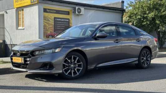Honda Accord X  Рестайлинг, 2021, пробег 68000 км