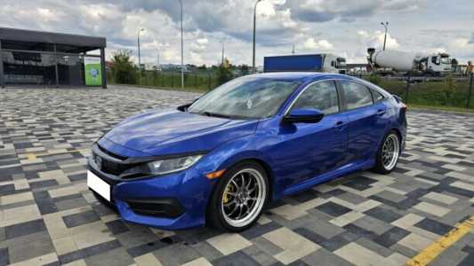 Honda Civic X, 2017, пробег 128000 км