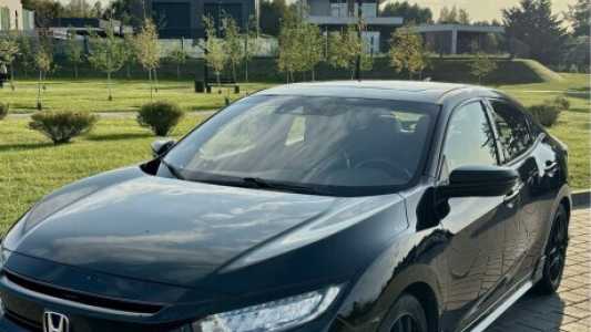 Honda Civic X, 2018, пробег 186000 км