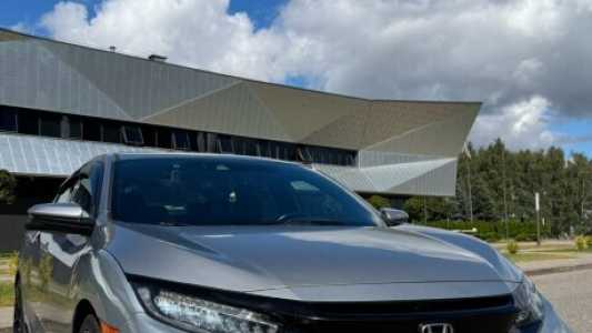 Honda Civic X, 2019, пробег 62000 км