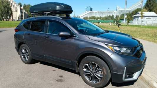 Honda CR-V V Рестайлинг, 2021, пробег 25000 км Honda CR-V V Рестайлинг, 2021, пробег 25000 км