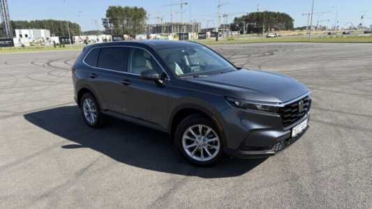 Honda CR-V VI, 2023, пробег 20000 км Honda CR-V VI, 2023, пробег 20000 км