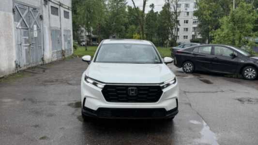 Honda CR-V VI, 2023, пробег 9200 км Honda CR-V VI, 2023, пробег 9200 км