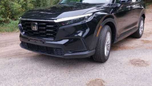 Honda CR-V VI, 2024, пробег 15000 км Honda CR-V VI, 2024, пробег 15000 км