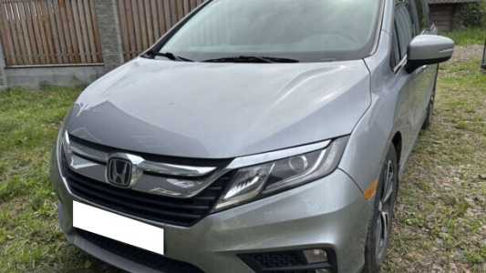 Honda Odyssey V  2-й рестайлинг, 2020, пробег 25000 км