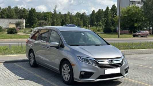 Honda Odyssey VI, 2019, пробег 117000 км