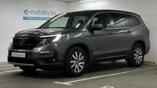 Honda Pilot III Рестайлинг, 2018, пробег 80526 км Honda Pilot III Рестайлинг, 2018, пробег 80526 км
