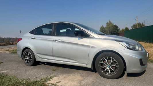 Hyundai Accent RB