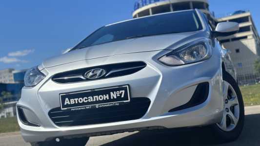 Hyundai Accent RB