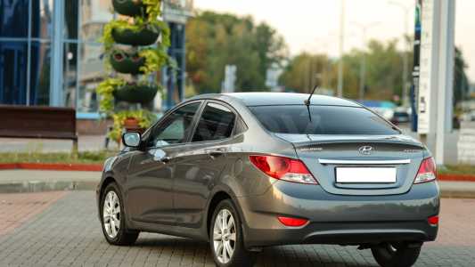 Hyundai Accent RB