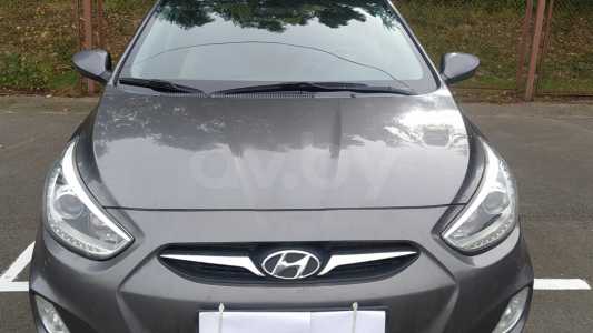 Hyundai Accent RB