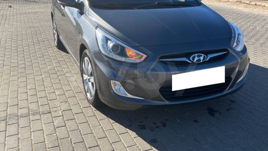 Hyundai Accent RB