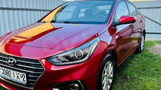 Hyundai Accent V