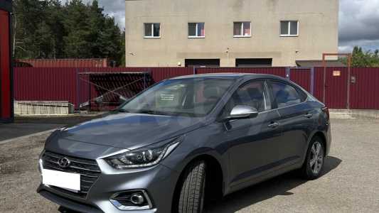 Hyundai Accent V