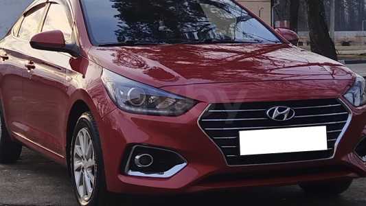 Hyundai Accent V
