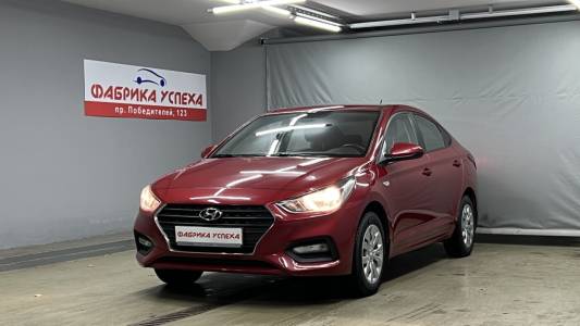 Hyundai Accent V