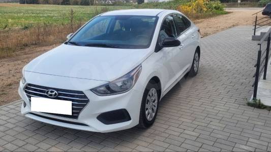 Hyundai Accent V