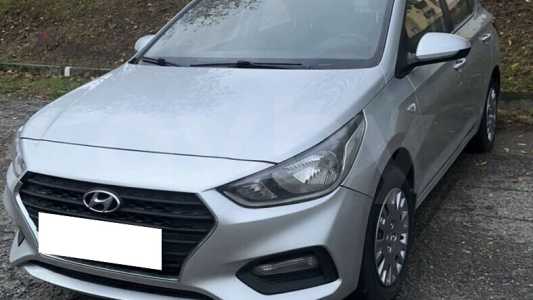 Hyundai Accent V