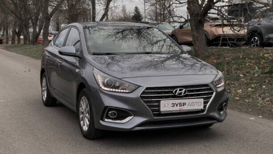 Hyundai Accent V