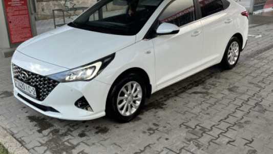 Hyundai Accent V  Рестайлинг, 2021, пробег 75000 км