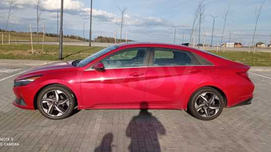 Hyundai Elantra CN7