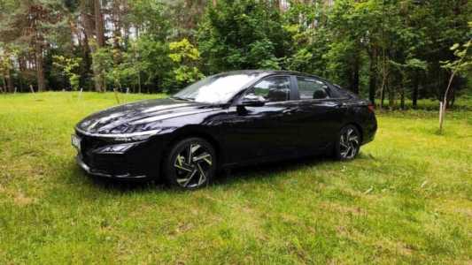 Hyundai Elantra CN7 Рестайлинг, 2023, пробег 25700 км Hyundai Elantra CN7 Рестайлинг, 2023, пробег 25700 км