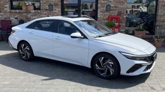 Hyundai Elantra CN7  Рестайлинг, 2024, пробег 2186 км