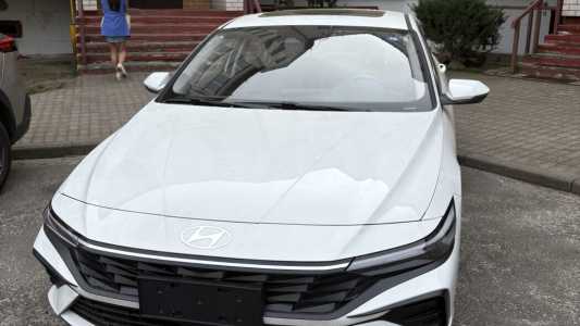 Hyundai Elantra CN7 Рестайлинг