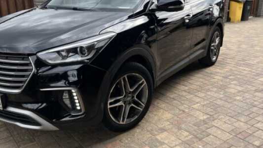 Hyundai Grand Santa Fe III Рестайлинг, 2017, пробег 132000 км Hyundai Grand Santa Fe III Рестайлинг, 2017, пробег 132000 км