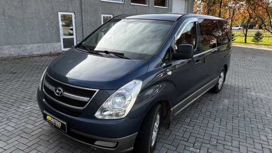 Hyundai Grand Starex I