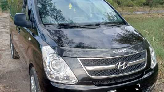 Hyundai Grand Starex I