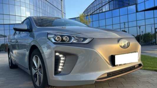 Hyundai Ioniq , 2018, пробег 45000 км