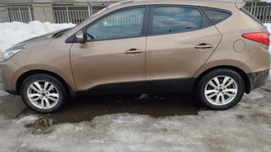 Hyundai ix35 I  Рестайлинг, 2014, пробег 155000 км