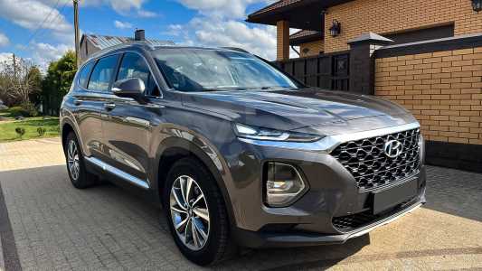 Hyundai Santa Fe TM