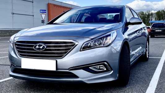 Hyundai Sonata LF